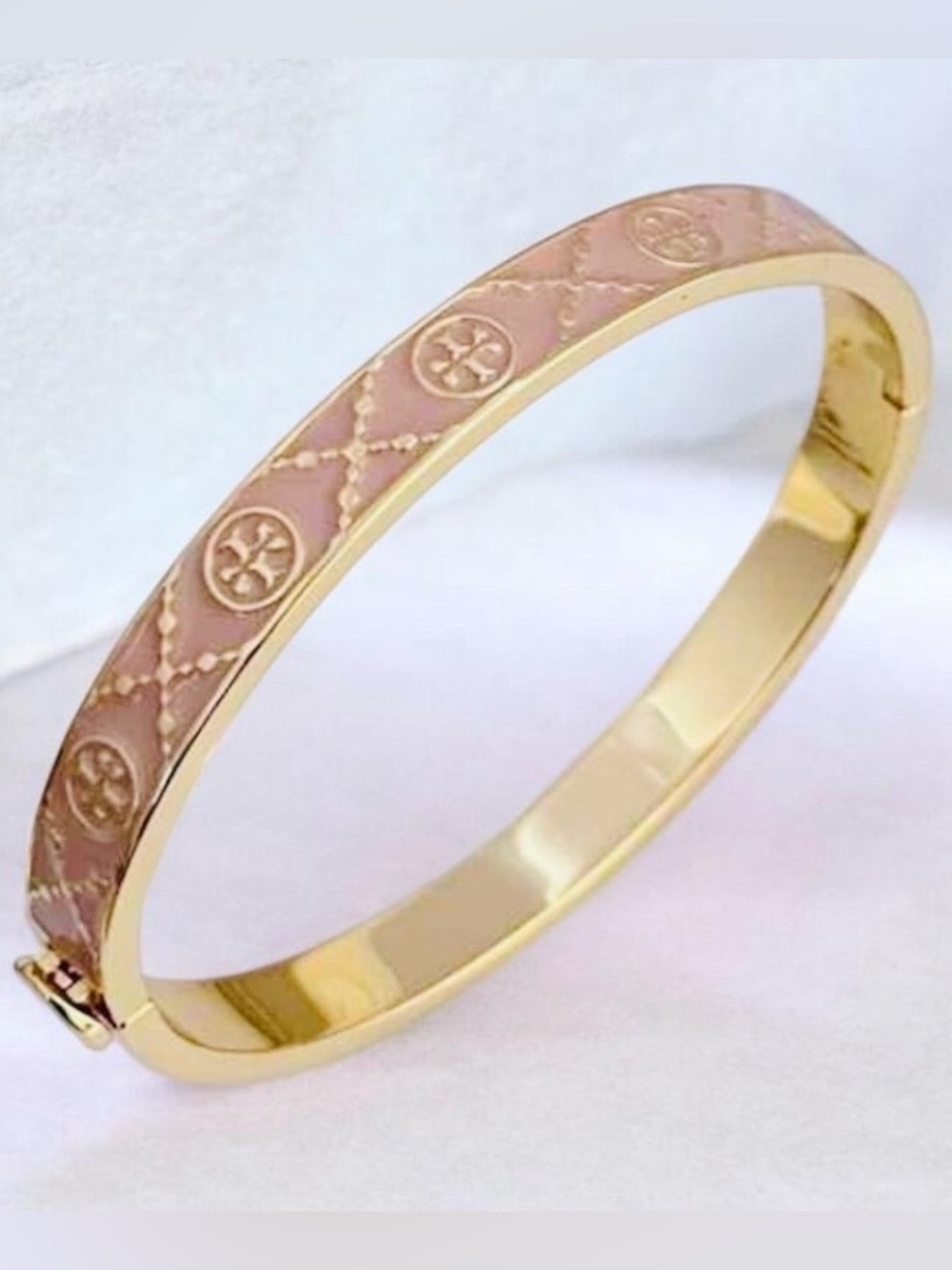 NWT Tory Burch Icon T Monogram Hinge Bracelet Gold with Pink Enamel with Tag